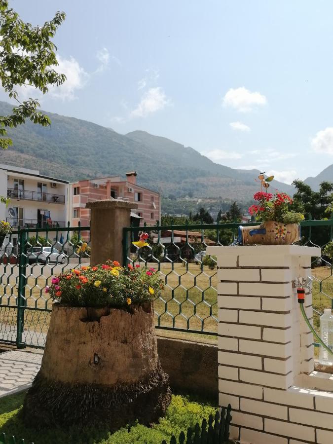 Dom Za Odmor J&S Sutomore Exterior foto