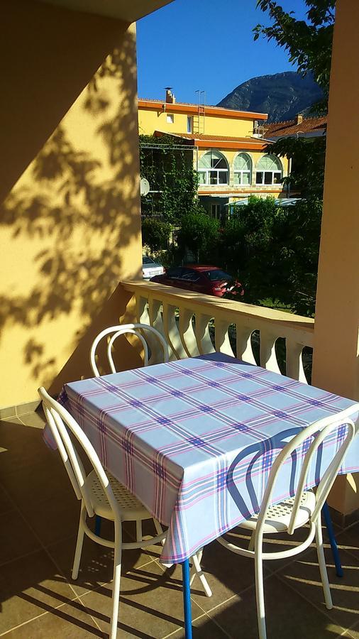 Dom Za Odmor J&S Sutomore Exterior foto